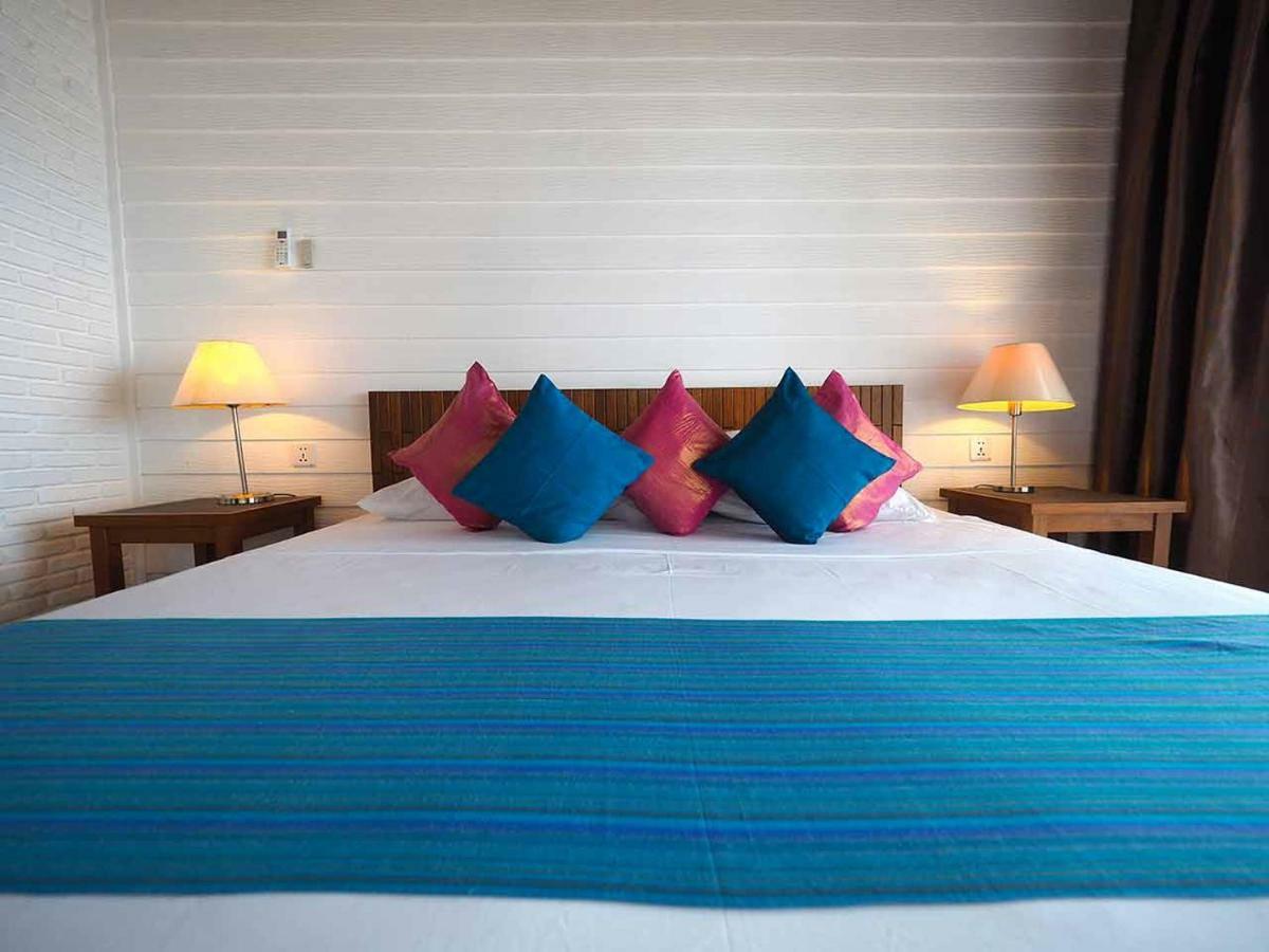 White Sands Beach Resort Lembeh بيتونغْ المظهر الخارجي الصورة