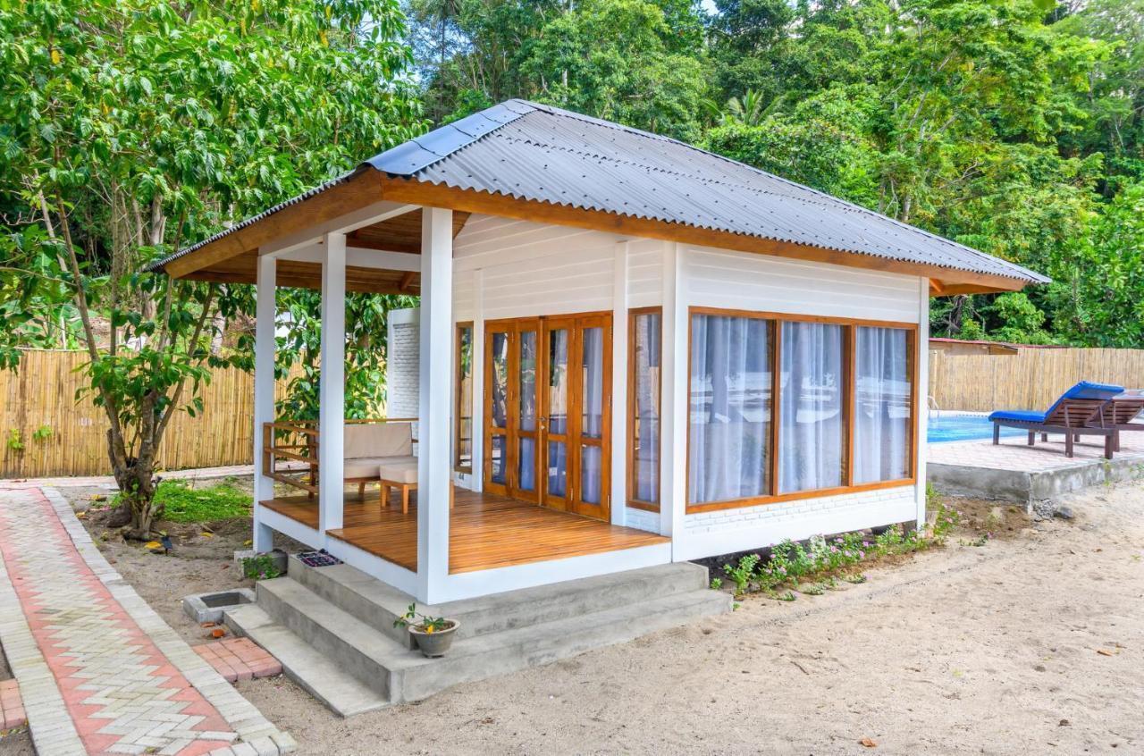 White Sands Beach Resort Lembeh بيتونغْ المظهر الخارجي الصورة